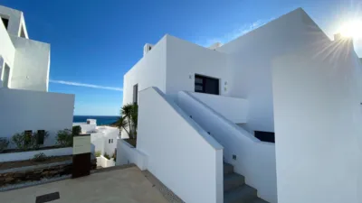 Apartment on Calle del Califato photo 2