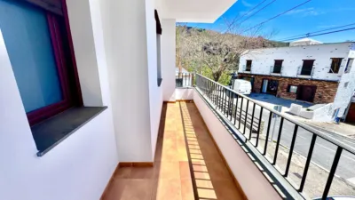 Apartment on Fuente La Salud Street photo 14