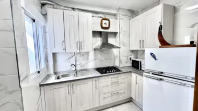 Apartment on Lepanto Street photo 6