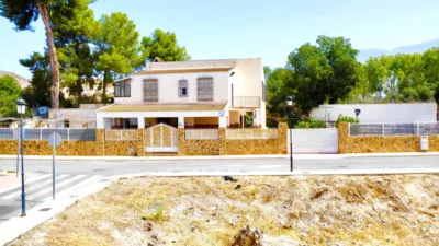 Chalet on Calle del Marqués de Vélez photo 53