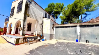 Chalet on Calle del Marqués de Vélez photo 5