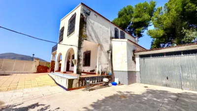 Chalet on Calle del Marqués de Vélez photo 6
