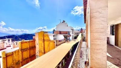 House on Calle Real photo 12