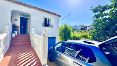 Chalet on Calle Castillejo photo 5