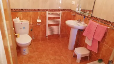 Casa en venta en Calle Cardenal Cineros, Patrocinio de San José-Talavera la Nueva-Gamonal (Talavera de la Reina) de 260.000 €