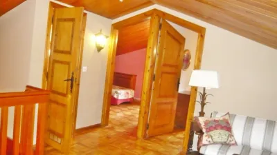 Detached family home on Camino de la Peña photo 34