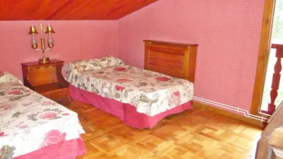 Detached family home on Camino de la Peña photo 29