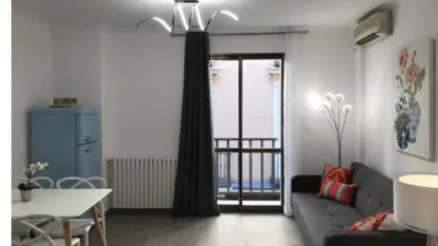 Piso en alquiler en Calle de la Luna, 8 - Imagen 4