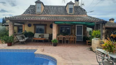 Chalet on Camino Barranco Blanco photo 2