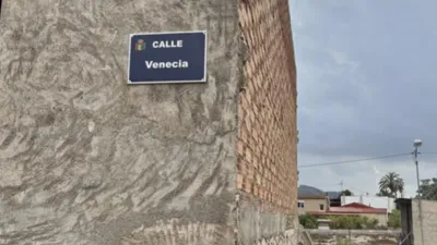 Terreno en venta en Calle Venecia - Vista 2