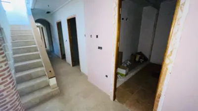 Terraced house on Calle Don Juan Diaz photo 11