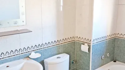 Casa en venta en Avenida de Madrid, cerca de Calle del Canal de Isabel II, Patones de 210.000 €