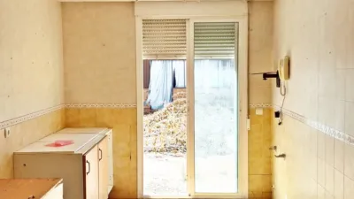 Casa en venta en Avenida de Madrid, cerca de Calle del Canal de Isabel II, Patones de 210.000 €