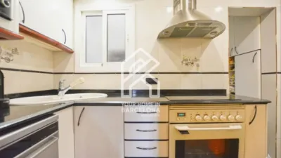 Apartment on Carrer d'Irlanda photo 5