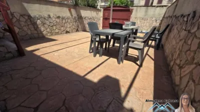 Semi-detached chalet on Calle de la Sierra de Grazalema photo 31
