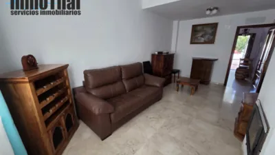 Semi-detached house on Avenida de Italia photo 4