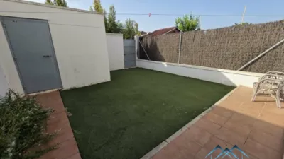 Semi-detached house on Avenida de Italia photo 31