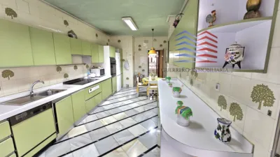 Piso en venta en Calle de Curros Enríquez, Centro (Ourense Capital) de 335.000 €
