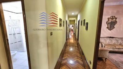 Piso en venta en Calle de Curros Enríquez, Centro (Ourense Capital) de 335.000 €