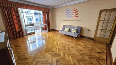Piso en venta en Calle de Curros Enríquez, Centro (Ourense Capital) de 335.000 €