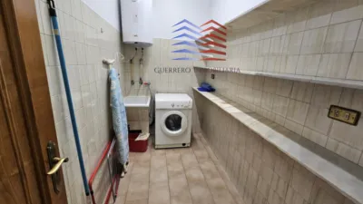 Piso en alquiler en Calle de la Concordia, Centro (Ourense Capital) de 950 €<span>/mes</span>