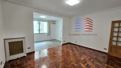 Piso en alquiler en Calle de la Concordia, Centro (Ourense Capital) de 950 €<span>/mes</span>