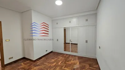 Piso en alquiler en Calle de la Concordia, Centro (Ourense Capital) de 950 €<span>/mes</span>