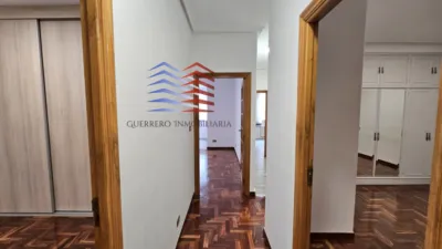 Piso en alquiler en Calle de la Concordia, Centro (Ourense Capital) de 950 €<span>/mes</span>