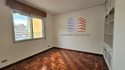 Piso en alquiler en Calle de la Concordia, Centro (Ourense Capital) de 950 €<span>/mes</span>