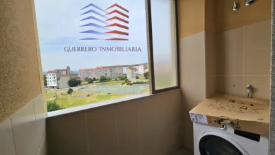 Dúplex en alquiler en Calle del Río Limia, Vinteún (Ourense Capital) de 780 €<span>/mes</span>