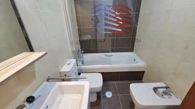 Dúplex en alquiler en Calle del Río Limia, Vinteún (Ourense Capital) de 780 €<span>/mes</span>