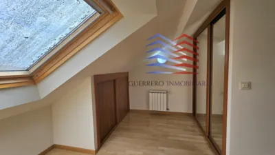 Dúplex en alquiler en Calle del Río Limia, Vinteún (Ourense Capital) de 780 €<span>/mes</span>