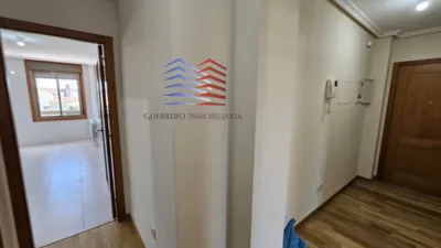 Dúplex en alquiler en Calle del Río Limia, Vinteún (Ourense Capital) de 740 €<span>/mes</span>