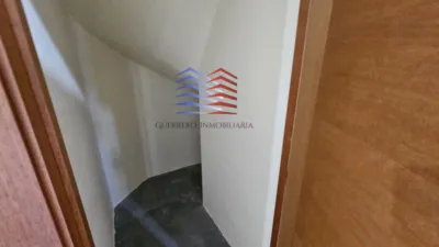 Dúplex en alquiler en Calle del Río Limia, Vinteún (Ourense Capital) de 740 €<span>/mes</span>