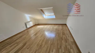 Dúplex en alquiler en Calle del Río Limia, Vinteún (Ourense Capital) de 740 €<span>/mes</span>