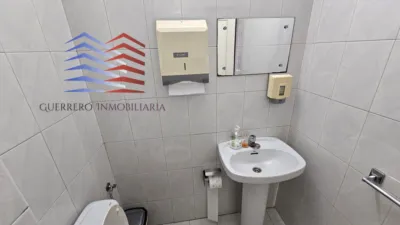 Local comercial en alquiler en Calle de Antonio Puga, O Couto (Ourense Capital) de 600 €<span>/mes</span>