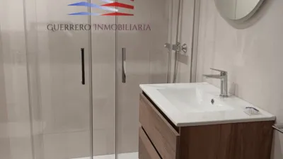 Piso en alquiler en Calle Florentino Cuevilla, Centro (Ourense Capital) de 900 €<span>/mes</span>