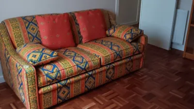 Piso en alquiler en Calle Florentino Cuevilla, Centro (Ourense Capital) de 900 €<span>/mes</span>