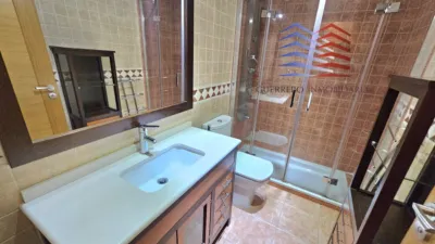 Dúplex en alquiler en Avenida de Portugal, cerca de Rúa do Meco, A Carballeira (Ourense Capital) de 775 €<span>/mes</span>