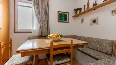 Piso en venta en Avinguda de Madrid, cerca de Carrer de Violant d'Hongria Reina d'Aragó, Sants-Badal (Distrito Sants-Montjuïc. Barcelona Capital) de 553.000 €