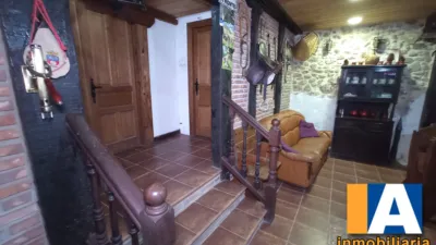Semi-detached house in La Bárcena photo 18