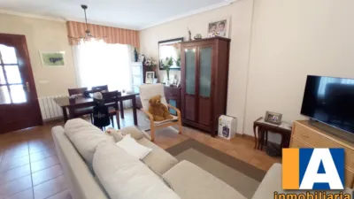 Semi-detached chalet in Barrio Cerro photo 4