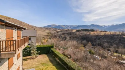 Chalet adosado en venta en Calle Dels Vinyals, Estavar de 520.000 €