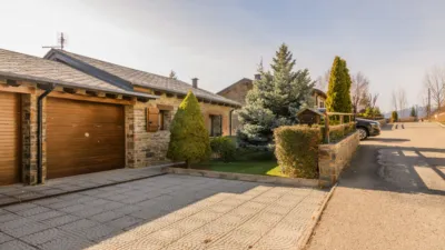 Chalet adosado en venta en Calle Dels Vinyals, Estavar de 520.000 €