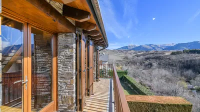 Chalet adosado en venta en Calle Dels Vinyals, Estavar de 520.000 €