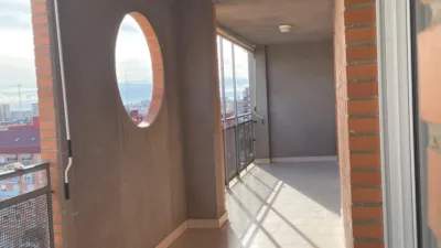 Piso en venta en Calle de la Ciudad de Mislata, Soternes (Distrito L'Olivereta. València Capital) de 435.000 €