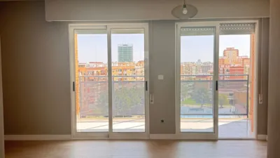 Piso en venta en Calle de la Ciudad de Mislata, Soternes (Distrito L'Olivereta. València Capital) de 435.000 €