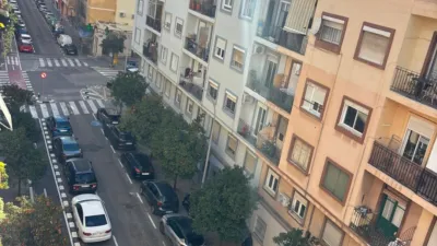 Apartment on Pedro Monsoriu Street photo 31