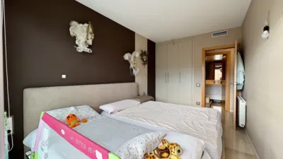Piso en venta en Carrer de Santa Eulàlia, cerca de Carrer de Justa Goicoechea, Santa Eulàlia (L'Hospitalet de Llobregat) de 373.500 €