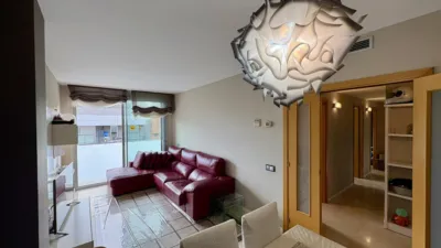 Piso en venta en Carrer de Santa Eulàlia, cerca de Carrer de Justa Goicoechea, Santa Eulàlia (L'Hospitalet de Llobregat) de 373.500 €